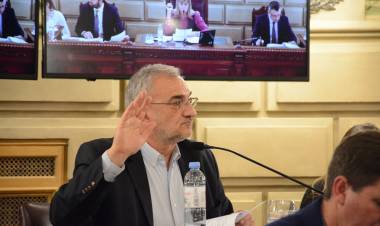 Calvo solicitó obras de agua potable para la localidad de Frontera