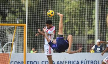 Culmina la Copa América de fútbol playa y se corre maratón nocturno en el Autódromo