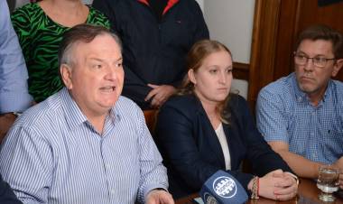 La UCR Provincial Repudió el atentado de Granadero Baigorria y las amenazas a Maximiliano Pullaro