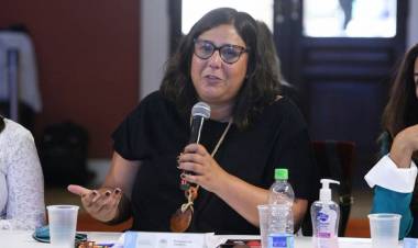 Florencia Marinaro: "Vemos con muy buenos ojos que los pliegos sean encabezados por mujeres"