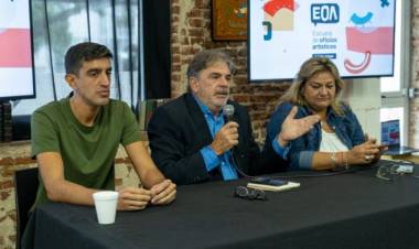 Rober Benegui: "La meta que tenemos es de 350 mil usuarios del Boleto Educativo Gratuito"