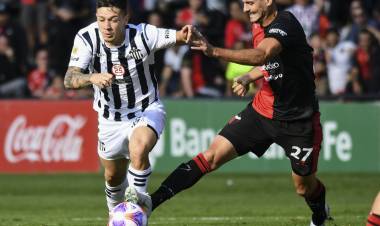 A Colón e le escaparon dos puntos vitales en Santa Fe