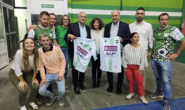 Perotti y Calvo presentes en el festejo del 75 aniversario de Unión de Sunchales