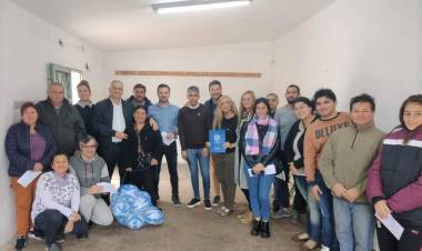 Alcides Calvo visitó las loclidades de Frontera, Josefina y San Vicente