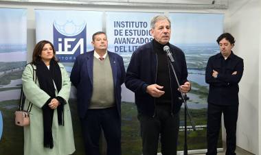 Jatón participó de la apertura del Instituto de Estudios Avanzados del Litoral, en Capital Activa