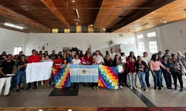 Costamagna entregó créditos a 88 pequeños y medianos productores del sur santafesino afectados por la sequía