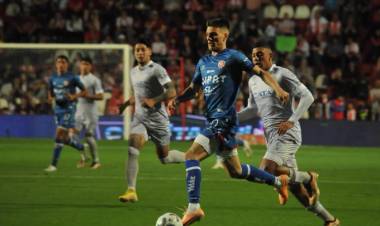 Unión empató sin goles con Godoy Cruz en Santa Fe