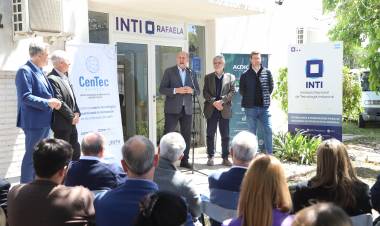 Perotti y Filmus recorrieron el ecosistema de innovación de Rafaela