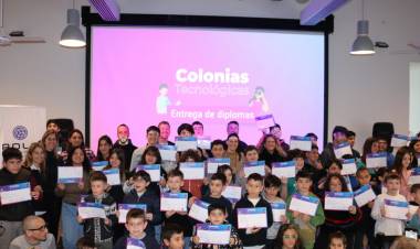 La provincia recibió un importante premio por su programa de Colonias Tecnológicas