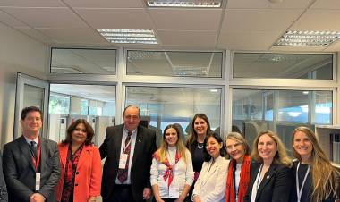 Fortalecimiento institucional: el intendente Poletti firmó un acuerdo con la CEPAL para capacitar al municipio