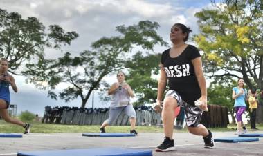 Promoción de la Salud: la Municipalidad realizará aptos físicos en el playón de Deportes