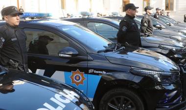 La ciudad de Santa Fe recibió 30 nuevos patrulleros inteligentes