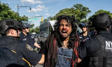 Manifestantes pro Palestina tomán el museo de Brooklyn