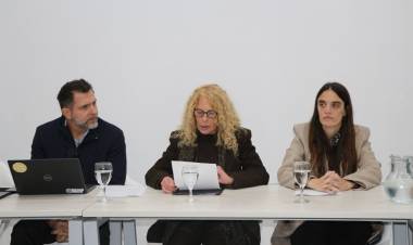 Funcionarios santafesinos recibieron capacitación sobre ciberdelitos y técnicas de investigación