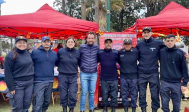 Con diversas actividades se conmemoró el Día del Bombero Voluntario