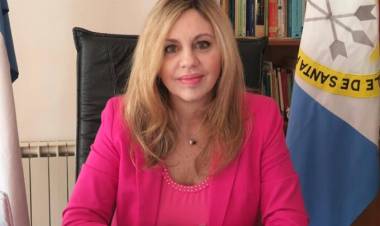 Ma. de los Ageles Sacnun: "Milei con sus dogmas nos está cerrando al mundo"