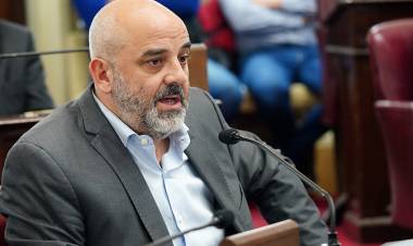 Palo Oliver mostró su satisfacción por el anuncio de la construcción del nuevo puente 