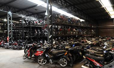 La Municipalidad compactó más de 200 vehículos que nunca fueron reclamados