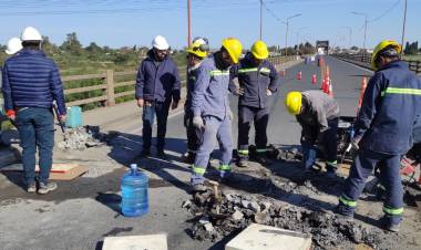 Se normalizó la circulación en el puente carretero 
