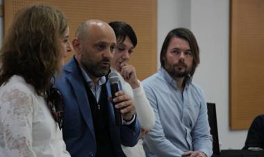 Vincular a la ciencia con el sector productivo, eje de un encuentro motorizado por Provincia