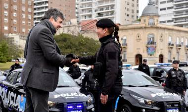 Rosario: desde hoy patrullan las calles 131 nuevos móviles de la Policía de Santa Fe