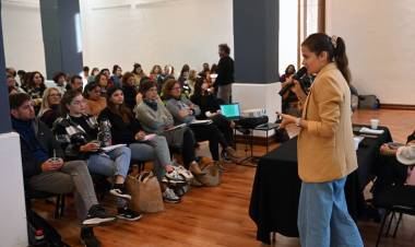 Con más de 120 participantes, continúa la formación de preventores comunitarios en adicciones