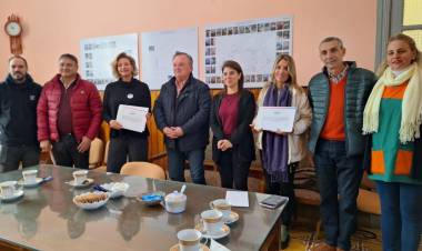 Recorrida del senador Michlig por distintas localidades