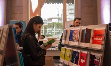 Abrieron las inscripciones para participar de la XXX edición de la Feria del Libro Santa Fe 2024