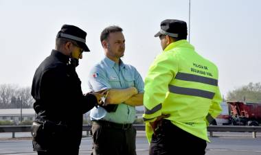 Enrico anunció que se licitará la obra del tercer carril de la autopista entre Rosario y San Lorenzo