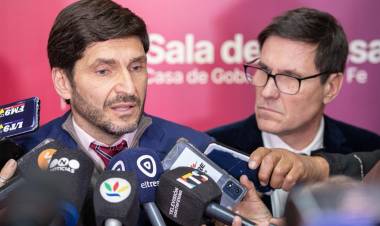 Pullaro: “Al paro no se lo hacen al Gobierno de Santa Fe, se lo hacen a los chicos que pierden un día de clase”