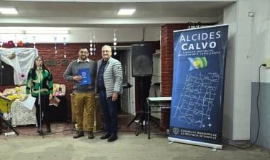 Calvo participó de las fiestas patronales de Hugentobler