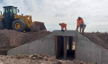 Obras para conectar Marcel8no Escalada con Cacique Ariacaiquin