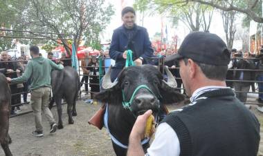 Pullaro: “Queremos que al campo y a la industria les saquen el pie de la cabeza y los dejen producir”