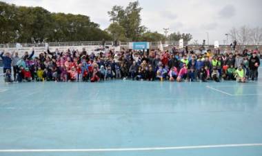 Rosario en Movimiento: niños y niñas fueron protagonistas en un nuevo “Encuentro Multideportes”