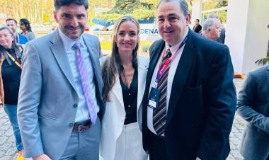 Poletti participó de la apertura del Santa Fe Business Forum