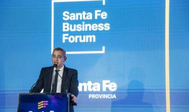 Javkin: «Si Argentina toma la agenda del interior, tiene oportunidades infinitas de desarrollo hacia el futuro»