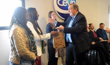 Poletti recibió a inversores internacionales interesados en productos santafesinos