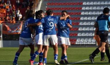 Unión se quedó con la Copa Santa Fe en el fútbol femenino