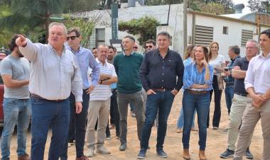 Distintas áreas del Gobierno de la Provincia mantuvieron una jornada de trabajo en Laguna La Verde