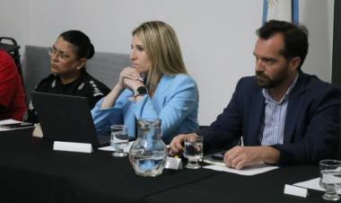 El intendente Miguel Weiss Ackerley presidió una nueva reunión del Consejo Municipal de Seguridad
