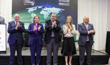 El intendente Poletti inauguró la 12° edición de la semana COMEX