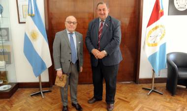 En el marco de Semana COMEX, Poletti se reunió con el embajador argentino en Chile Jorge Faurie
