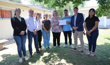 Programa 1.000 Aulas: en una escuela de Helvecia se concretó la segunda inauguración 