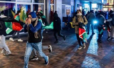 Detienen a 62 personas en los ataques antisemitas en Ámsterdam