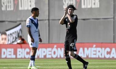 Spreen, el influencer santafesino que debutó en Riestra y jugó un solo minuto