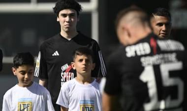 El "Ogro" sobre el debut de Spreen:"no volveŕa a jugar"