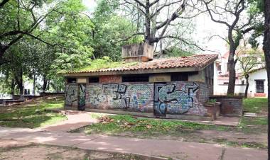 El Municipio abre un concurso privado de precios para refaccionar los sanitarios del Casco Histórico