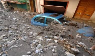 Graves inundaciones en la isla italiana de Sicilia