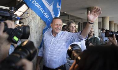 Alvaro Delgado la esperanza de continuidad en Uruguay