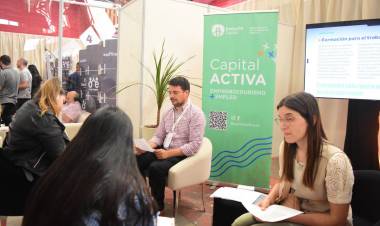 La Oficina Móvil de Empleo llega a la vecinal Estanislao López